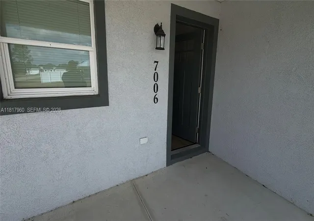 3rd image of 7004 San Bruno Dr, Sebring, FL 33872 | MLS# A11817960