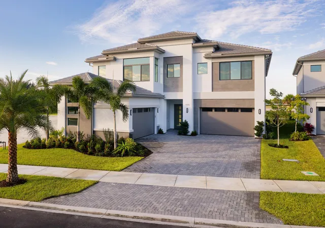 1st image of 9895 Migration Pt, Palm Beach Gardens, FL 33412 | MLS# R11098319