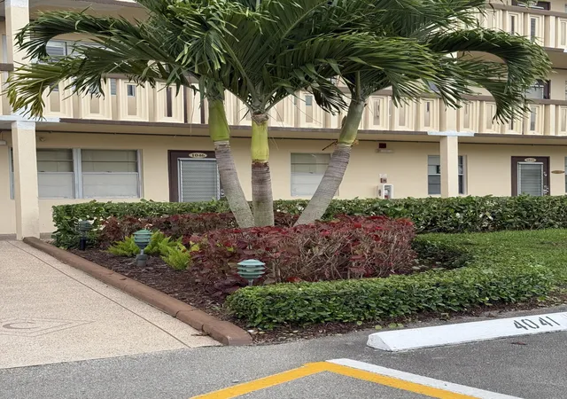 17th image of 1046 Wolverton C, Boca Raton, FL 33434 | MLS# R11098581