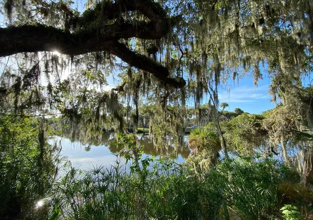 5th image of 2083 W Midway Rd, Fort Pierce, FL 34981 | MLS# R11098596