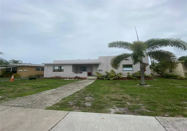 2nd image of 2014 Funston St, Hollywood, FL 33020 | MLS# A11820818