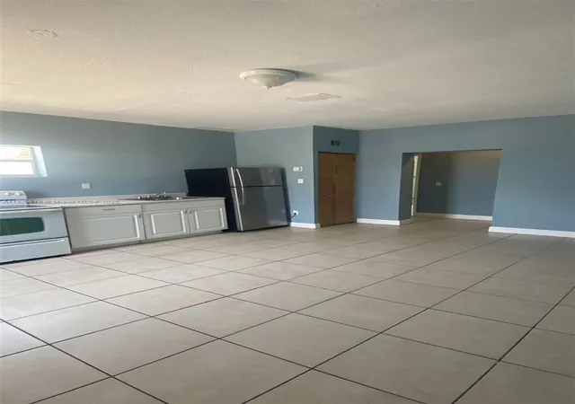 3rd image of 2014 Funston St, Hollywood, FL 33020 | MLS# A11820818