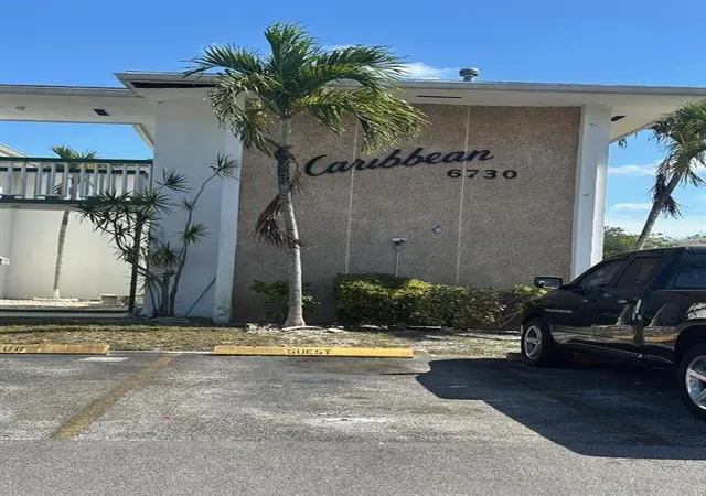 24th image of 6730 Arbor Dr #210, Miramar, FL 33023 | MLS# F10508777