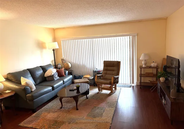 5th image of 3571 Inverrary Dr #209, Lauderhill, FL 33319 | MLS# F10509450