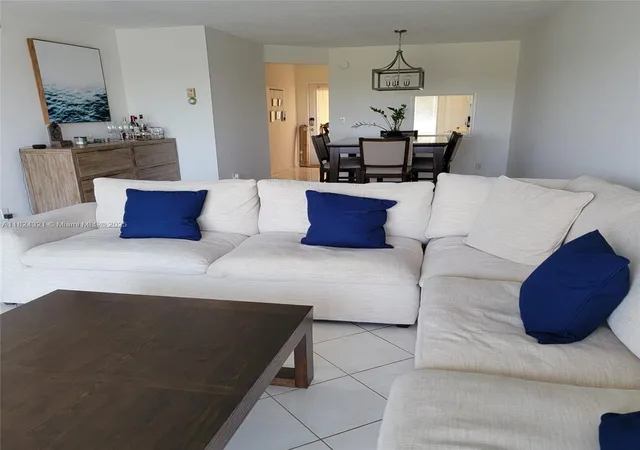 Homes for sale in Pompano Beach, FL | 2731 Ne 14Th St Cswy #636, Pompano Beach, FL 33062 | MLS# A11824321