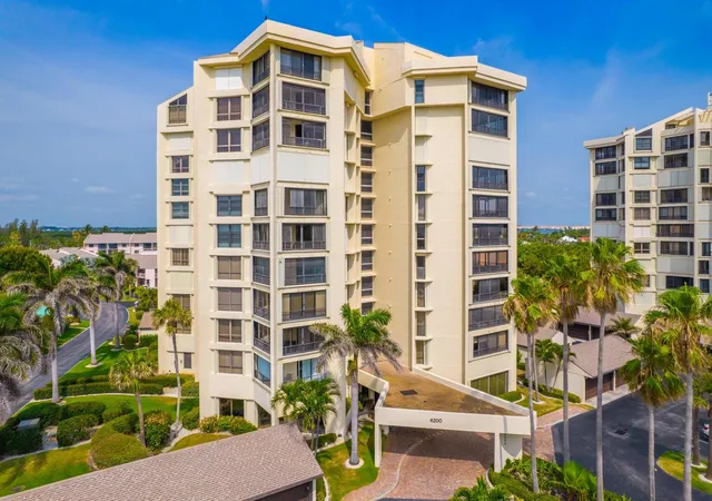 2nd image of 2400 S Ocean Dr #4223, Fort Pierce, FL 34949 | MLS# R11100575