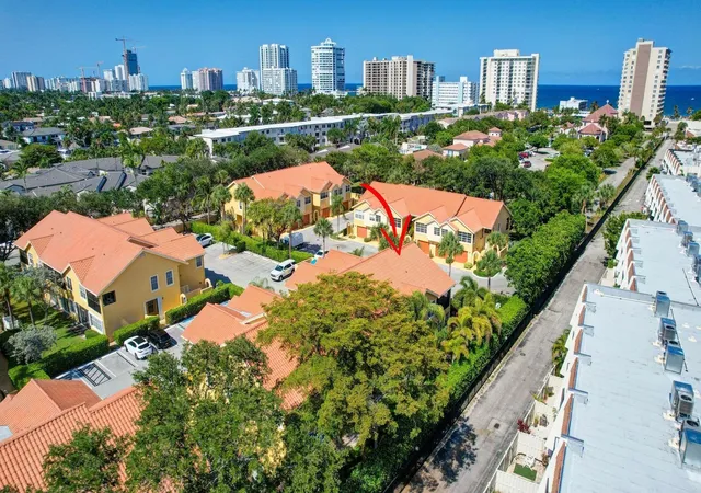 Homes for sale in Lauderdale By The Sea, FL | 2121 S Ocean Boulevard, Lauderdale By The Sea, FL 33062 | Houzeo