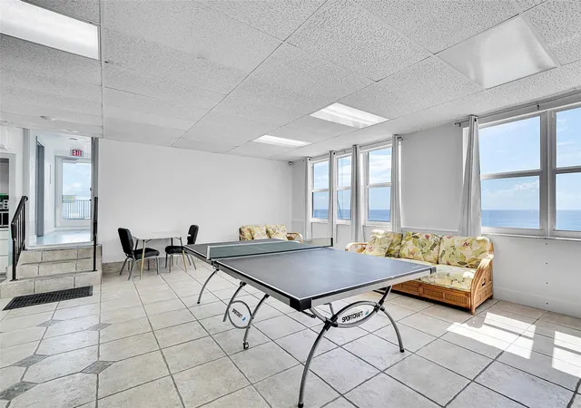 Homes for sale in Hollywood, FL | 400 N Surf Rd #703, Hollywood, FL 33019 | MLS# F10511325