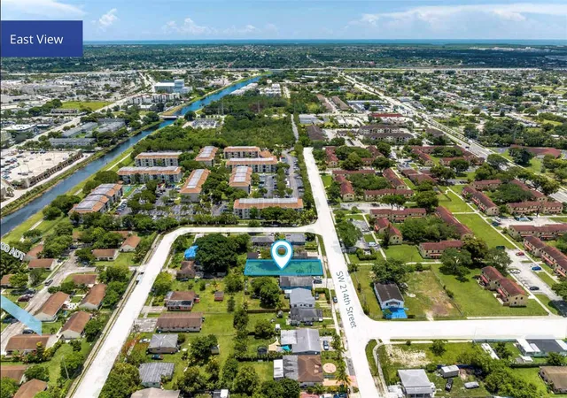 2nd image of 11417 Sw 214th, Miami, FL 33189 | MLS# F10511334