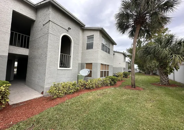 1st image of 1401 Village Blvd #1914, West Palm Beach, FL 33409 | MLS# R11102000