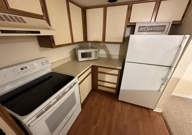 3rd image of 1401 Vlg Blvd, West Palm Beach, FL 33409