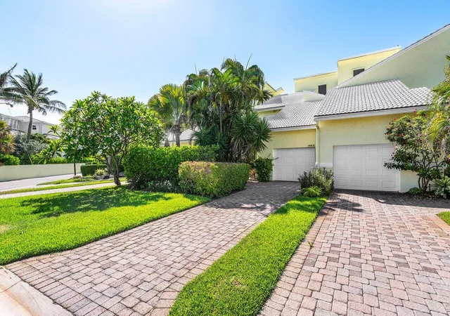 5th image of 5109 N Ocean E Blvd #E, Ocean Ridge, FL 33435 | MLS# R11102794