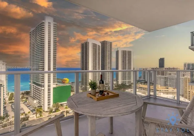 3rd image of 4010 S Ocean Dr #R2001, Hollywood, FL 33019 | MLS# A11829956