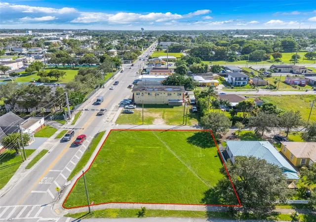 1st image of 604 Sw 6th Ave, Homestead, FL 33030 | MLS# A11830048