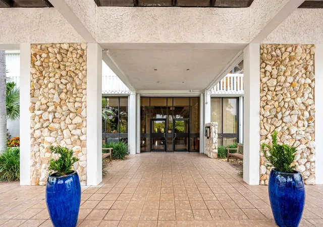 40th image of 9960 S Ocean Dr #705, Jensen Beach, FL 34957 | MLS# R11103388