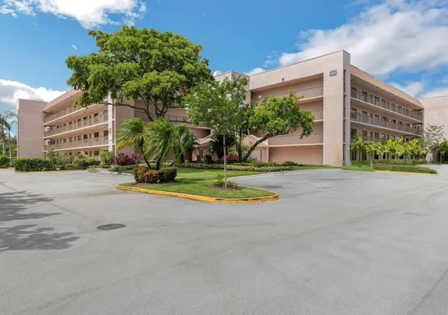 1st image of 2704 Nw 104th Ave #401, Sunrise, FL 33322 | MLS# R11103782