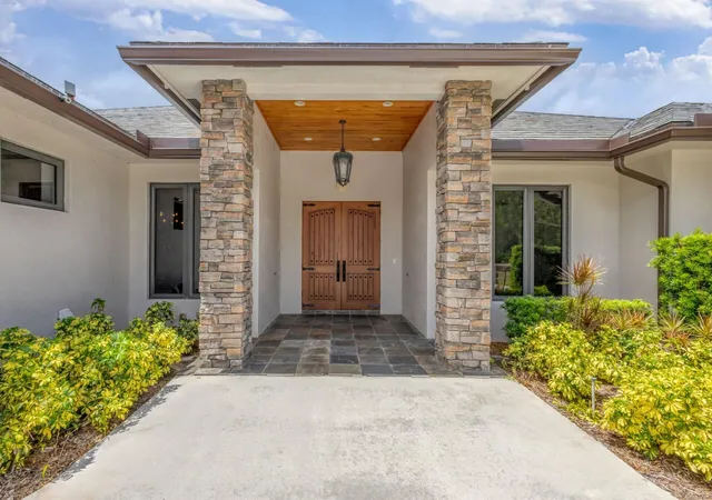 2nd image of 11085 86th St N, West Palm Beach, FL 33412 | MLS# R11104131