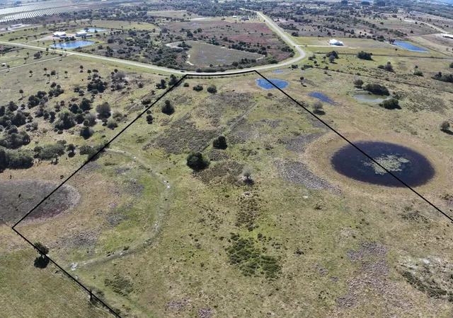 5th image of 6572 Se 26Th Trl, Okeechobee, FL 34974 | MLS# R11104215
