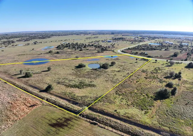 4th image of 6584 Se 26Th Trl, Okeechobee, FL 34974 | MLS# R11104220