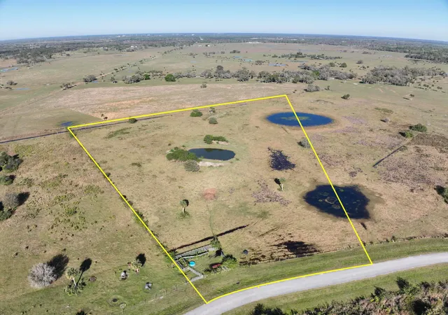 5th image of 6584 Se 26Th Trl, Okeechobee, FL 34974 | MLS# R11104220