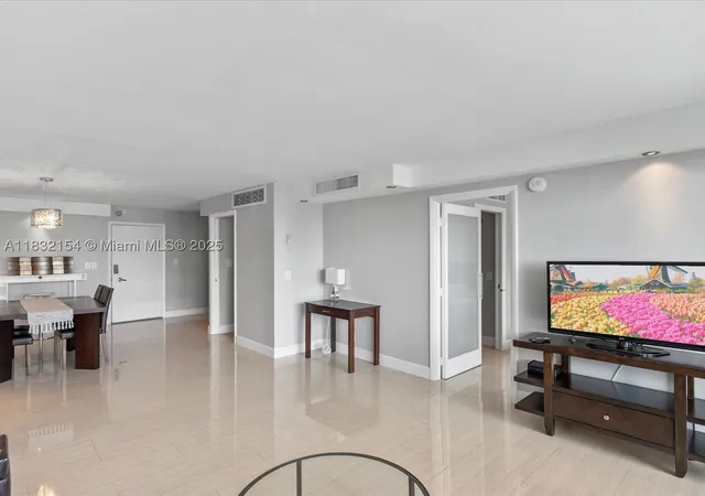 Homes for sale in Miami Beach, FL | 6770 Indian Creek Dr #PH-R, Miami Beach, FL 33141 | MLS# A11832154