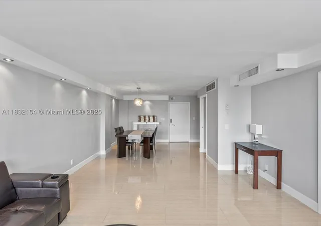 Homes for sale in Miami Beach, FL | 6770 Indian Creek Dr #PH-R, Miami Beach, FL 33141 | MLS# A11832154