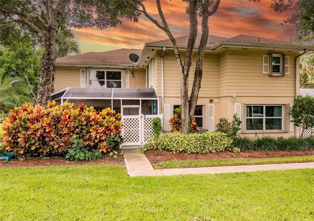 1st image of 6102 Wheatley Ct, Boynton Beach, FL 33436 | MLS# F10513919