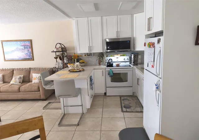 Homes for sale in Deerfield Beach, FL | 82 Oakridge G #82, Deerfield Beach, FL 33442 | MLS# A11838164
