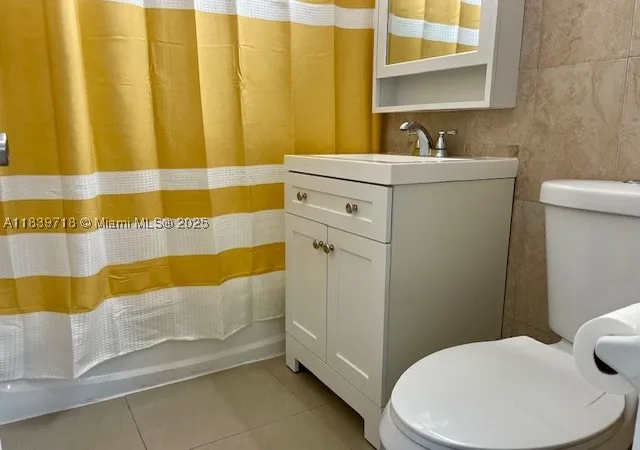 Photo 3 of Single family home for sale at 330 W 40th Pl, Hialeah, FL 33012 | MLS# A11839718 | Listing updated on 2026-09-25
