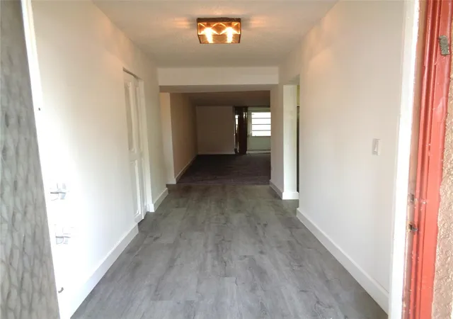 Homes for sale in Margate, FL | 7320 Lake Circle Dr #101, Margate, FL 33063 | MLS# F10514198