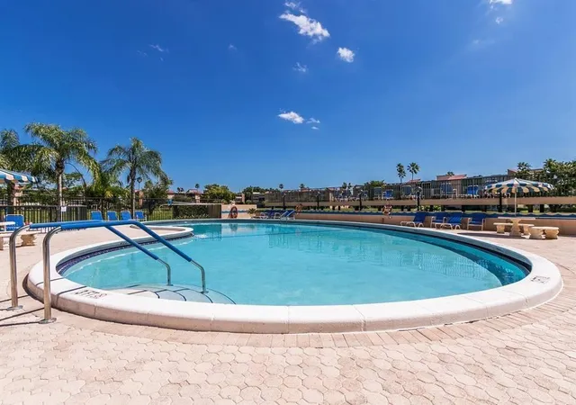 Homes for sale in Margate, FL | 7320 Lake Circle Drive, Margate, FL 33063 | Houzeo