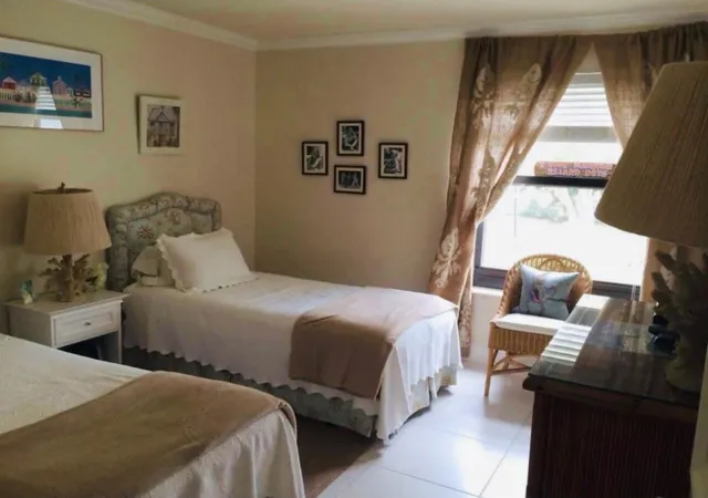 2nd image of 1501 S Flagler Dr, West Palm Beach, FL 33401