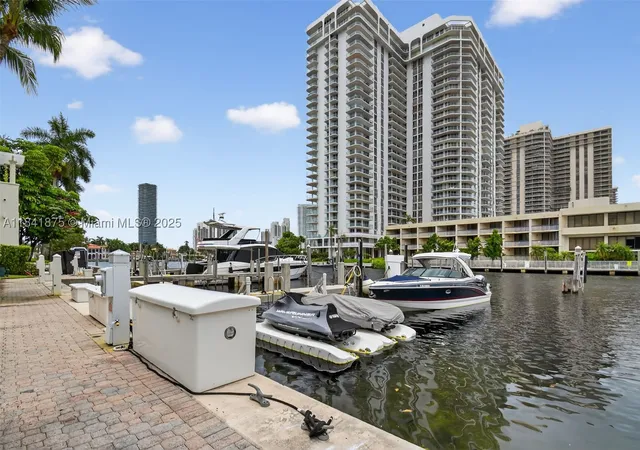 3rd image of 19925 Ne 39th Pl Boat Slip #14, Aventura, FL 33180 | MLS# A11841875