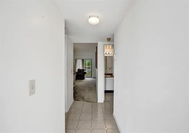 3rd image of 10434 Sunrise Lakes Blvd #202, Sunrise, FL 33322 | MLS# F10515388