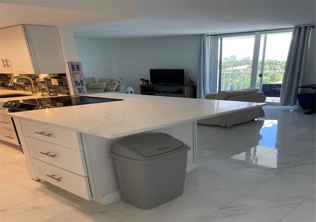 Homes for sale in Fort Lauderdale, FL | 1731 Se 15Th St #505, Fort Lauderdale, FL 33316 | MLS# F10515882