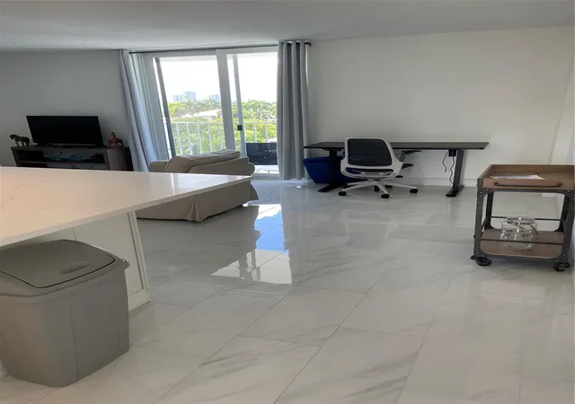 Homes for sale in Fort Lauderdale, FL | 1731 Se 15Th St #505, Fort Lauderdale, FL 33316 | MLS# F10515882