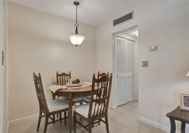 Homes for sale in Hollywood, FL | 1300 N 12Th Ct #4b, Hollywood, FL 33019 | MLS# F10515628