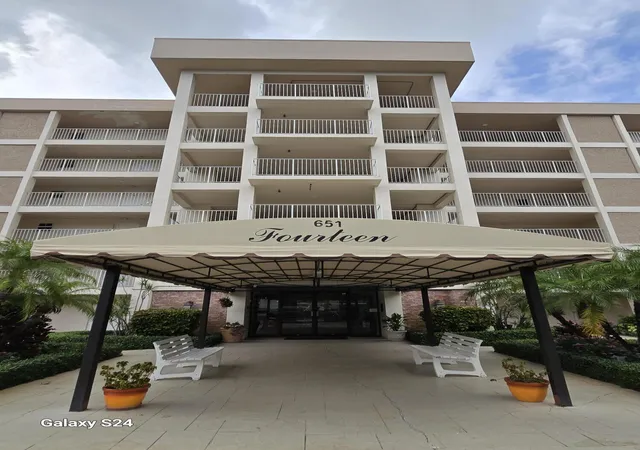 Homes for sale in Pompano Beach, FL | 2651 S Course Dr #509, Pompano Beach, FL 33069 | MLS# R11108901