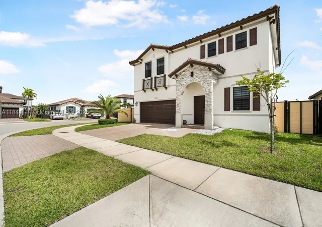 2nd image of 12861 Sw 229 Th Terrace, Miami, FL 33170 | MLS# A11844111