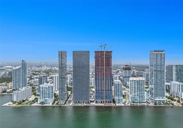 Homes for sale in Miami, FL | 725 Ne 24 #3806, Miami, FL 33137 | MLS# A11844334