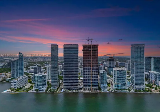 Homes for sale in Miami, FL | 725 Ne 24 #3806, Miami, FL 33137 | MLS# A11844334