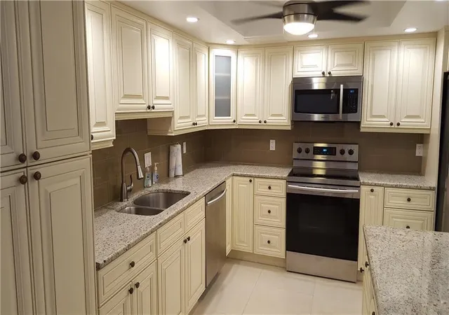 4th image of 3500 Galt Ocean Dr, Fort Lauderdale, FL 33308