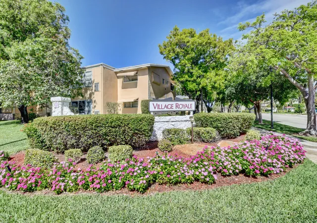 Homes for sale in Boynton Beach, FL | 2152 Ne 1st Wy #205, Boynton Beach, FL 33435 | MLS# R11109919