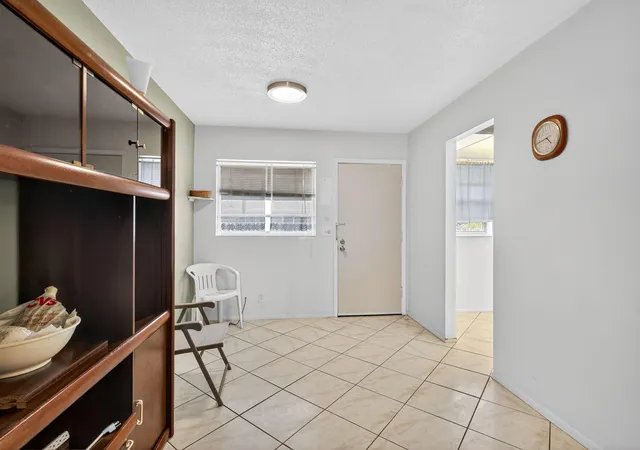 Homes for sale in Boynton Beach, FL | 2152 Ne 1St Wy #205, Boynton Beach, FL 33435 | MLS# R11109919