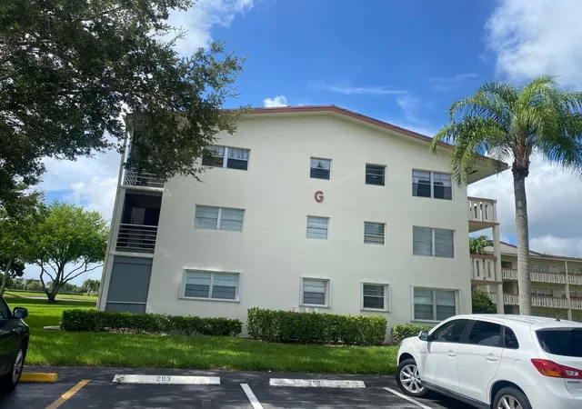 Homes for sale in Boca Raton, FL | 278 Preston G #G, Boca Raton, FL 33434 | MLS# R11109939