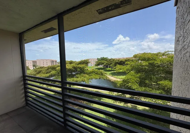 2nd image of 10304 Sunrise Lakes Blvd #312, Sunrise, FL 33322 | MLS# R11110033