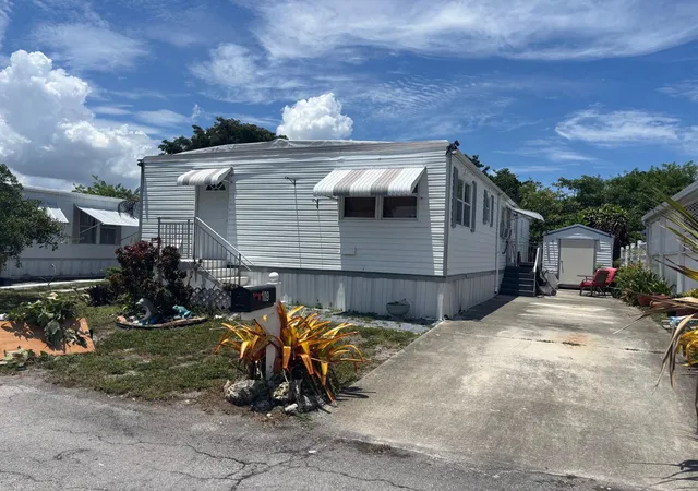Homes for sale in Deerfield Beach, FL | 109 Nw 50th St, Deerfield Beach, FL 33064 | MLS# R11110603