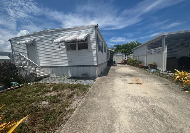 Homes for sale in Deerfield Beach, FL | 109 Nw 50th St, Deerfield Beach, FL 33064 | MLS# R11110603