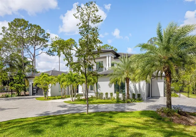5th image of 5951 Nw 72 Wy, Parkland, FL 33067 | MLS# F10518200