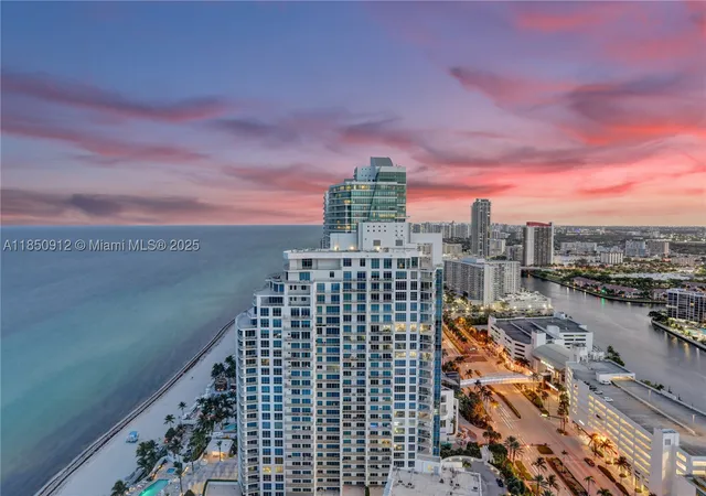 Photo 2 of Condo for sale at 3101 S Ocean Dr #3506, Hollywood, FL 33019 | MLS# A11850912 | Listing updated on 2026-09-30